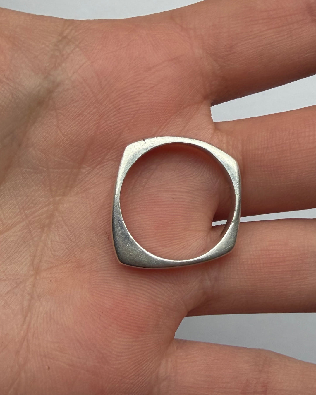ASYMMETRICAL BAND RING