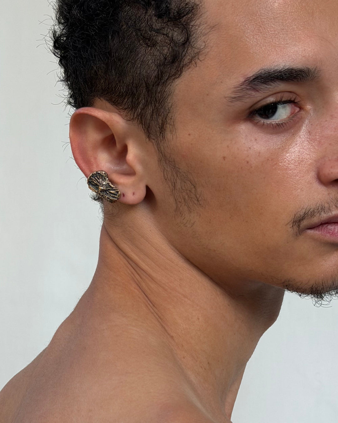 FUNGO SINGLE EAR CUFF