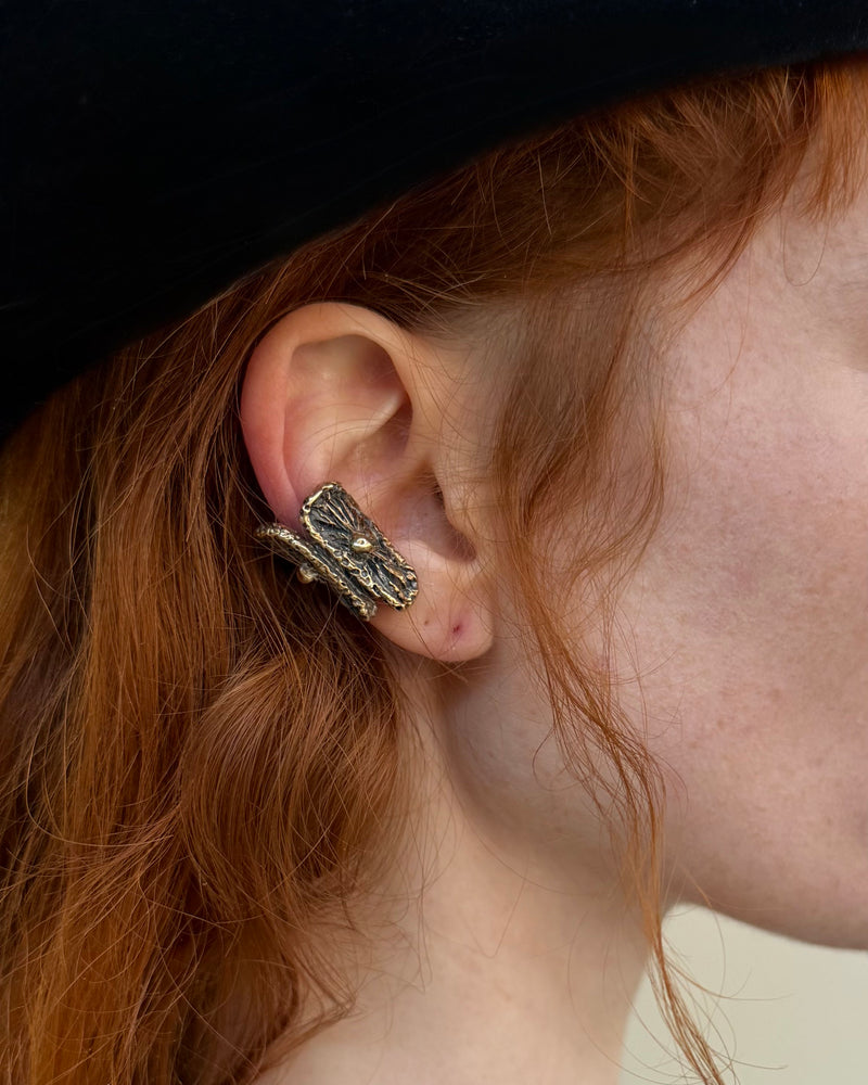 FUNGO SINGLE EAR CUFF