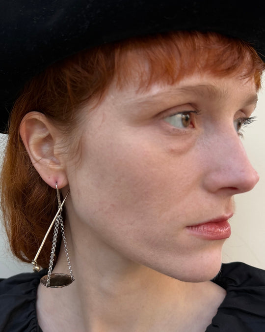 BILANCIA SINGLE EARRING