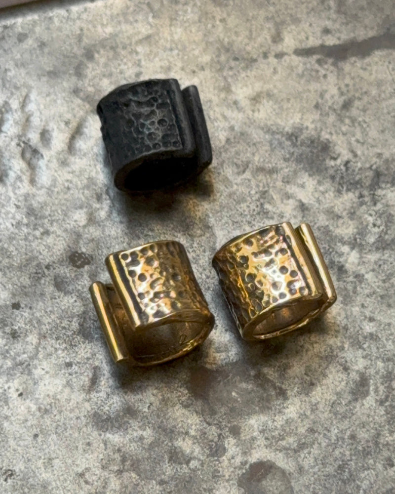 ENOKI SINGLE EAR CUFF