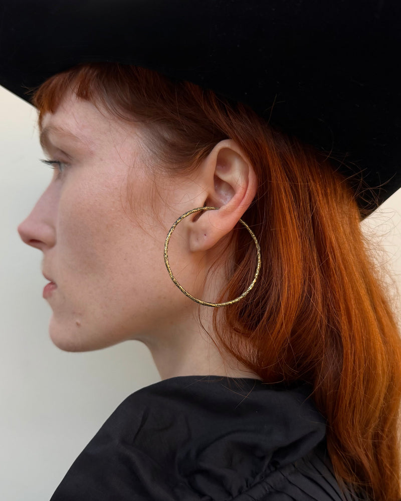 HALO SINGLE EAR CUFF SMALL