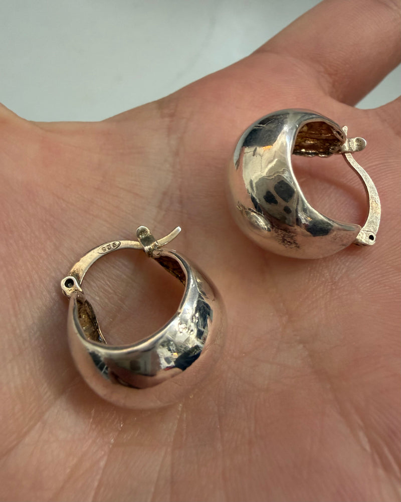 FOLD EARRINGS