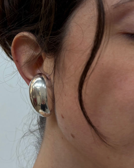 OVAL DOME CLIP EARRINGS