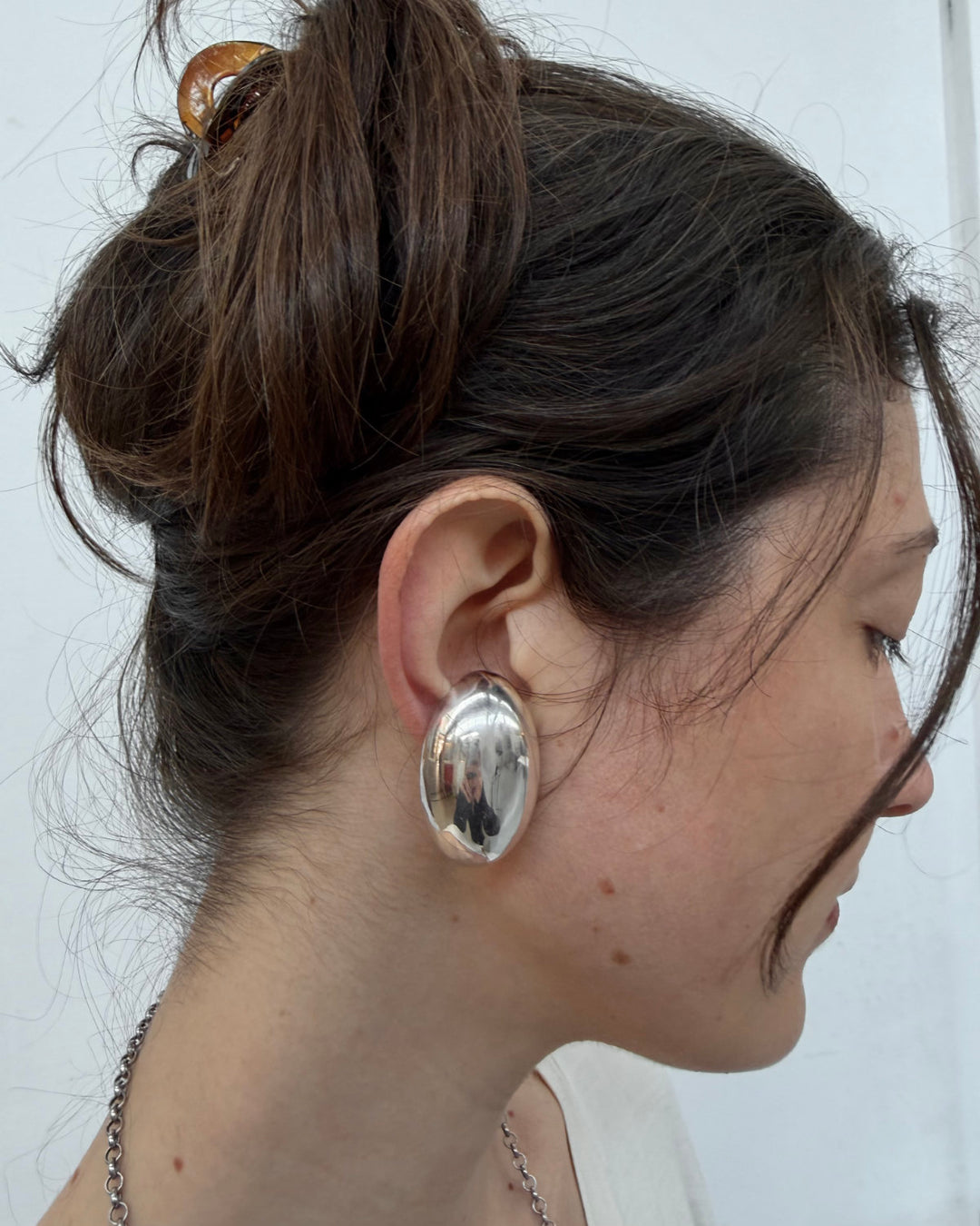 OVAL DOME CLIP EARRINGS