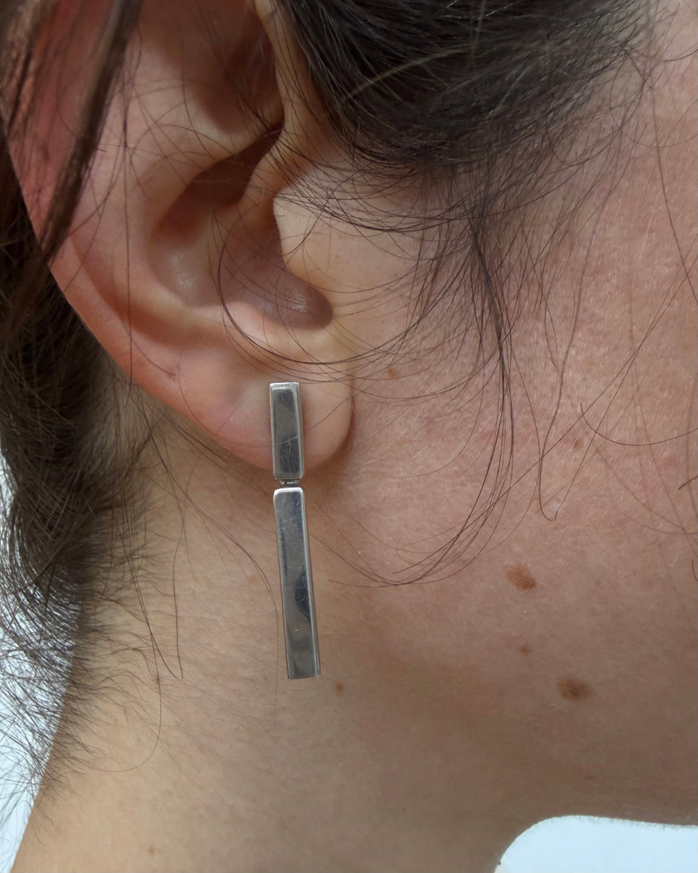 LINEAR BLOCK EARRINGS