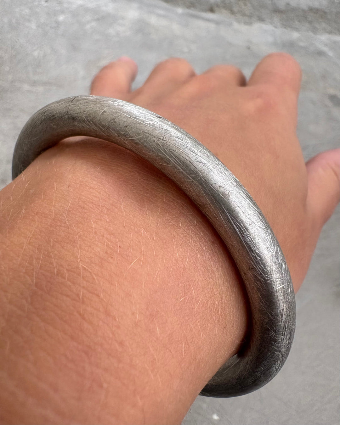 RAW CIRCLE BANGLE