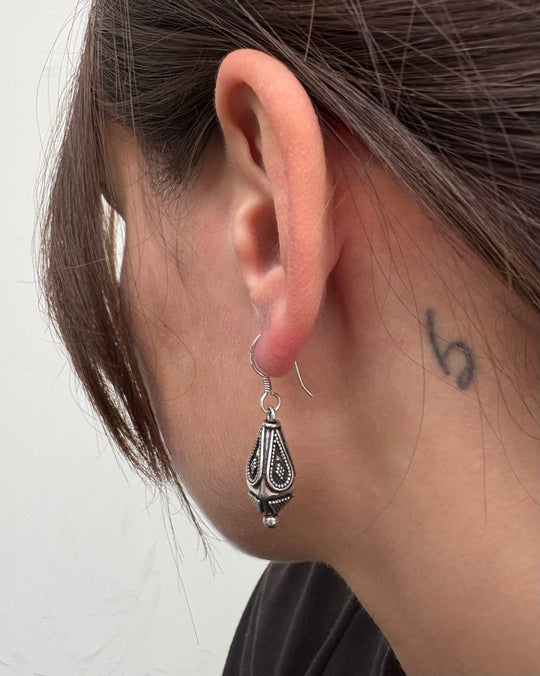 DOTTED DROP EARRINGS