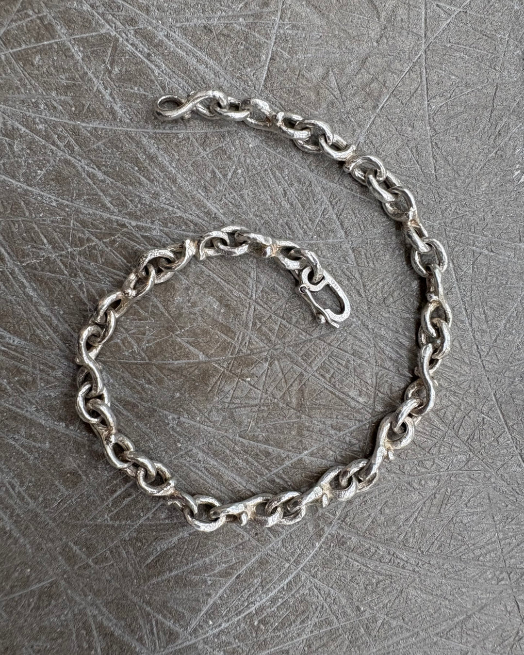 INFINITY LINK BRACELET