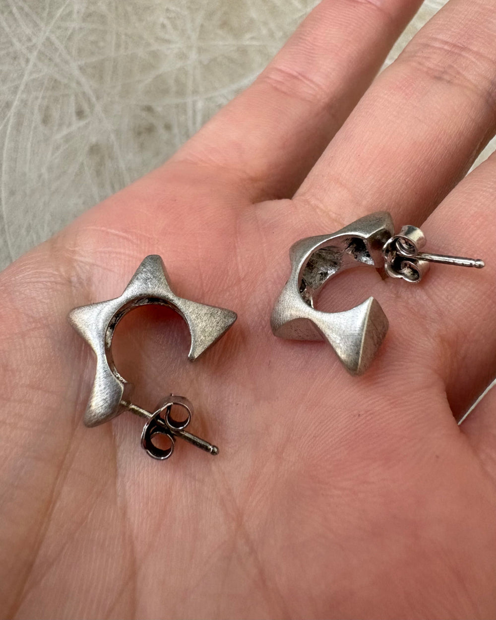 STARRED HOOPS