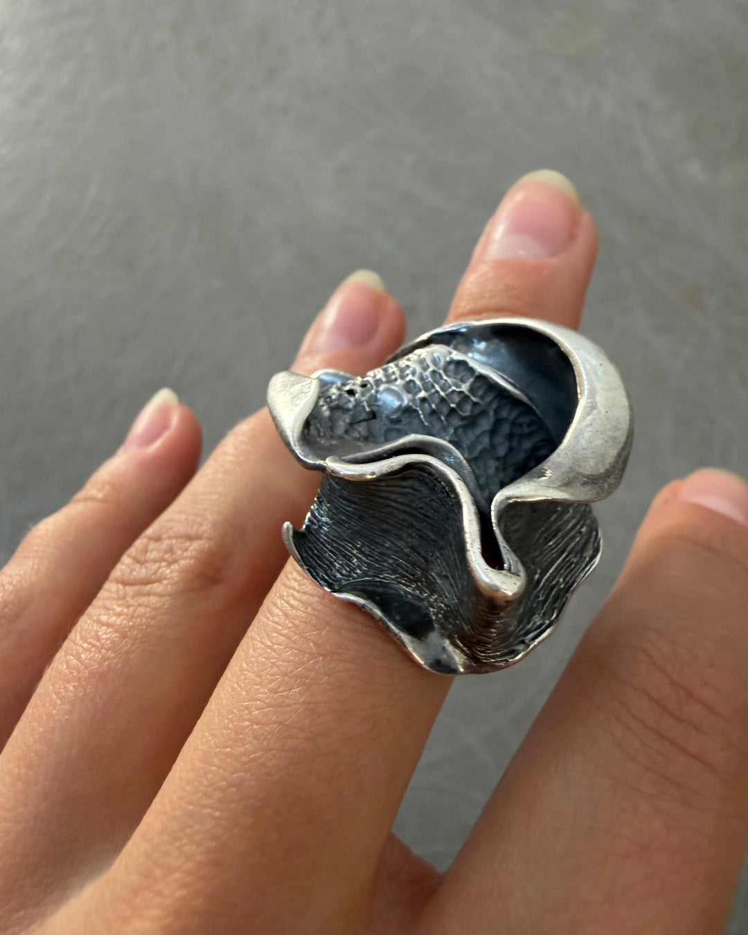 ARCHITECTURAL WRAP RING