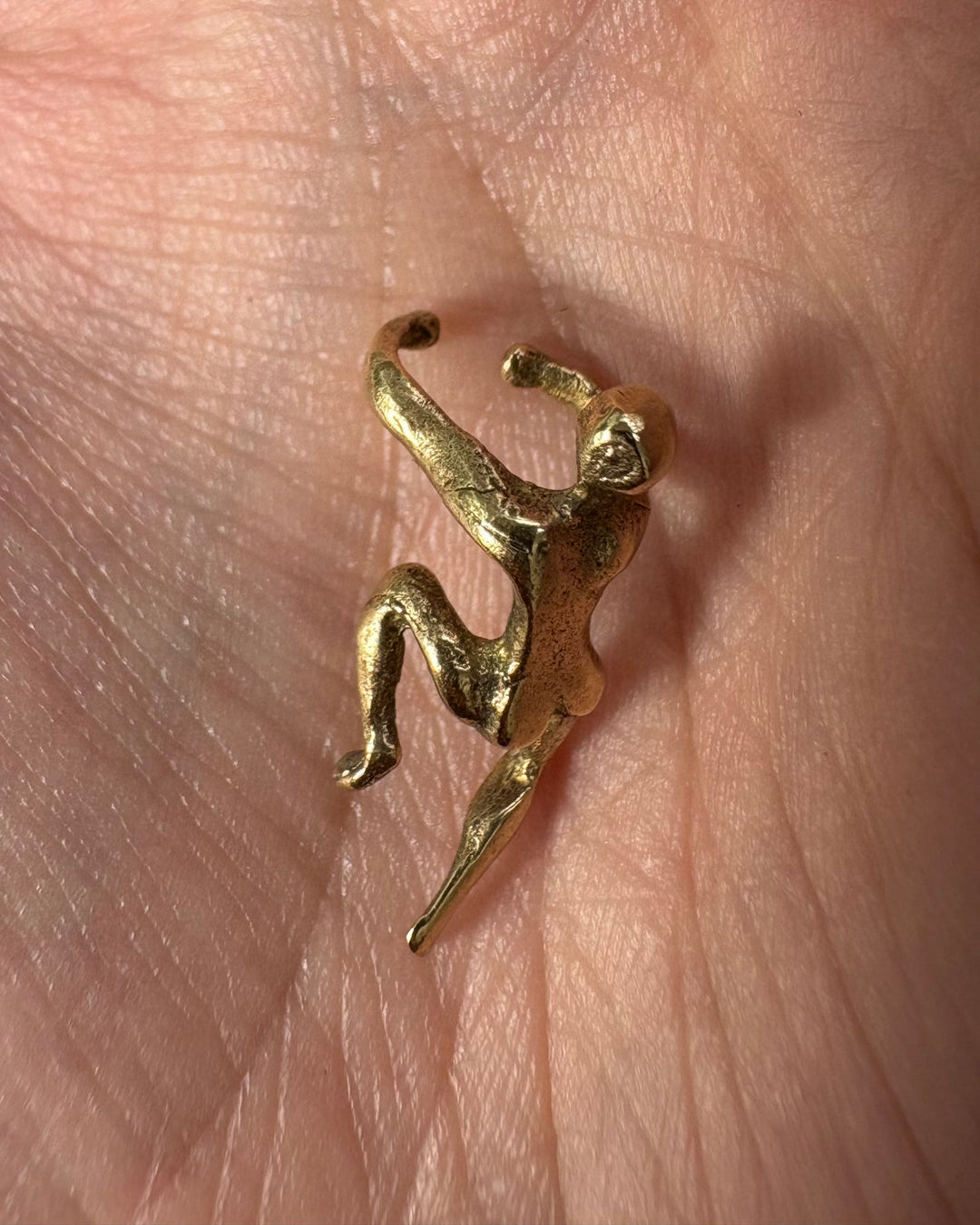 EAR CLIMBER CUFF