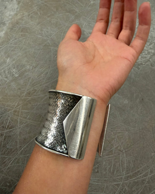 WOVEN BASKET CUFF