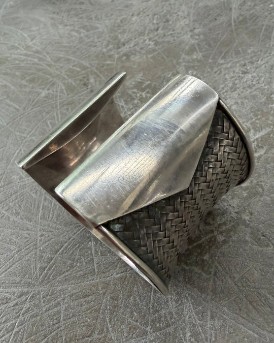 WOVEN BASKET CUFF