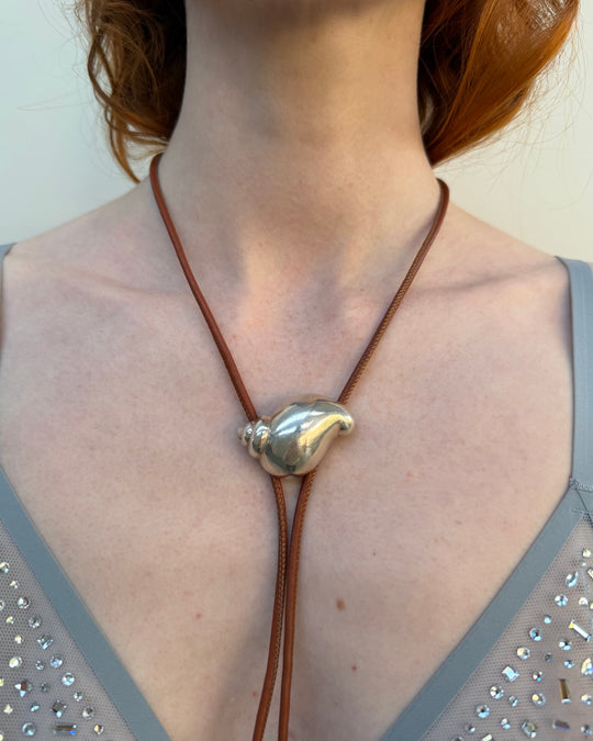 SHELL BOLO TIE