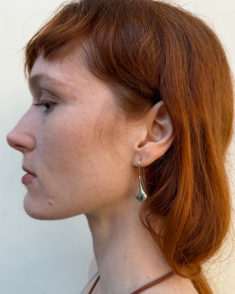 DROP EARRINGS