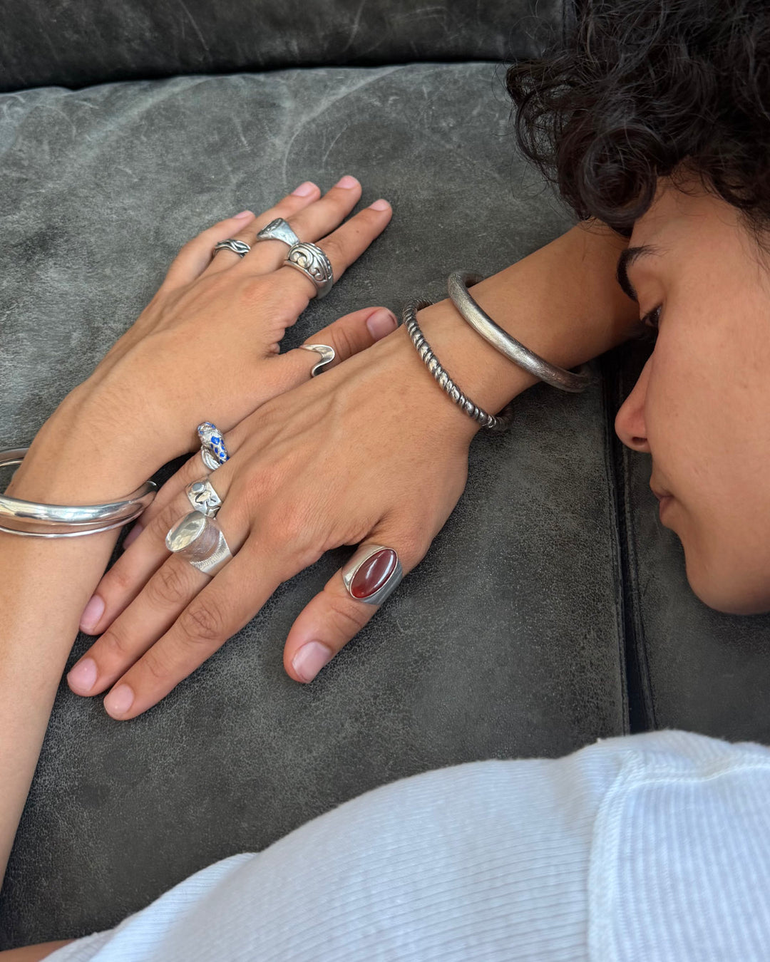 BLOODY CARNELIAN RING