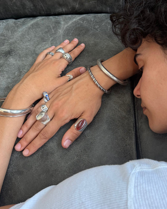 BLOODY CARNELIAN RING