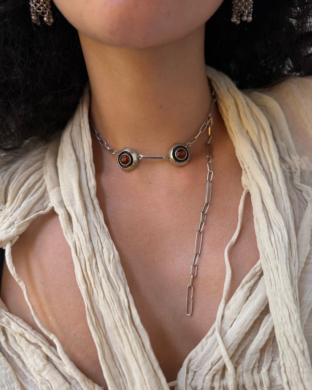 AMBER EYES NECKLACE