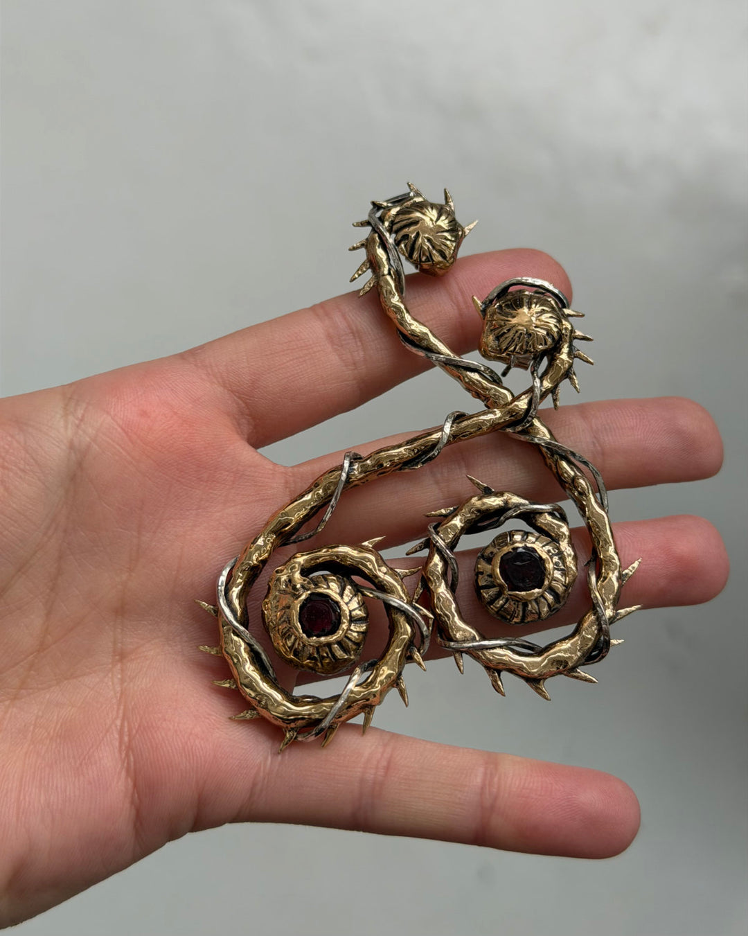 ÉPINE IN GARNET