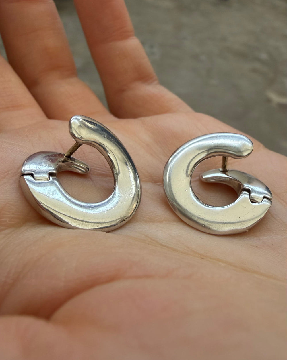 LOOP EARRINGS