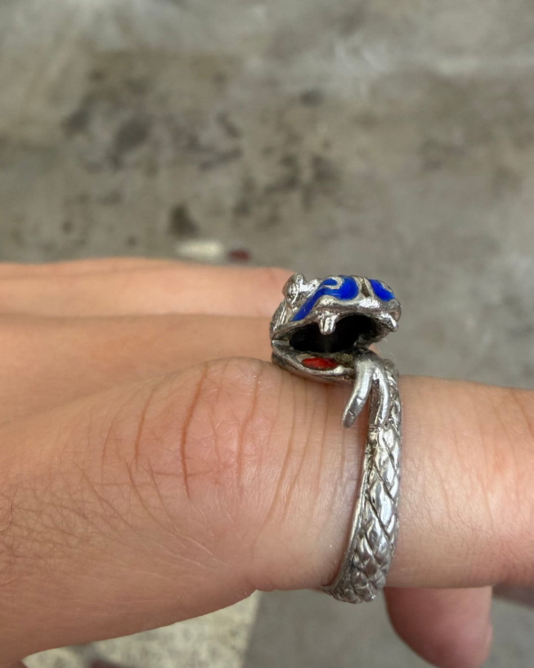 BLUE DRAGON RING