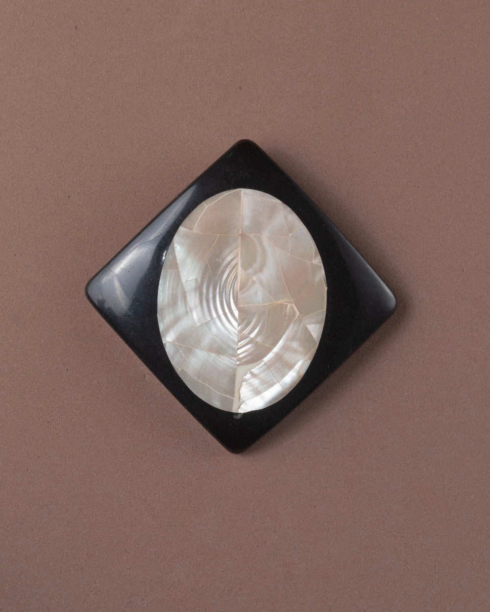 ECLIPSE NECKLACE