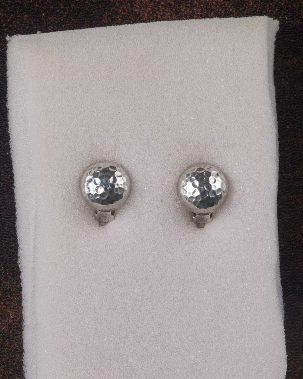 HAMMERED CLIP EARRINGS