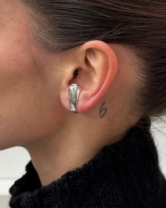 ORB SINGLE STUD SILVER