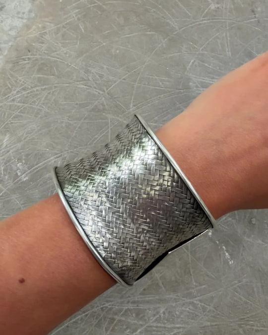 WOVEN BASKET CUFF